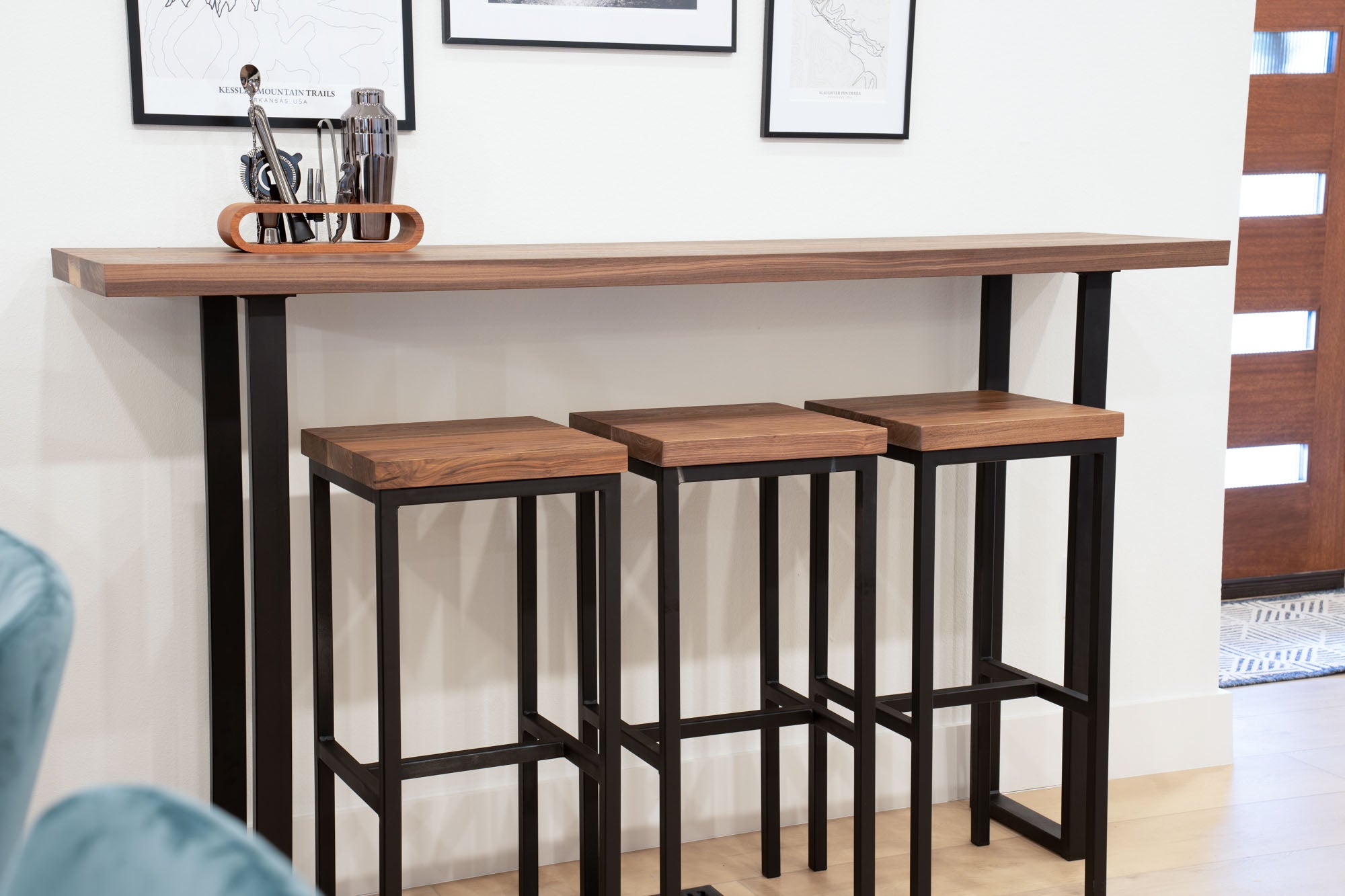 High top pub table and online stools